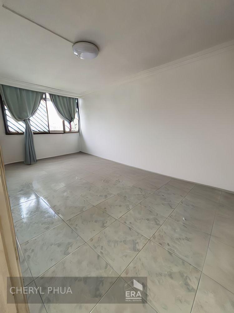 Prop-GPT: HDB - 2 room: D16 Upper East Coast 27 New Upper Changi Road