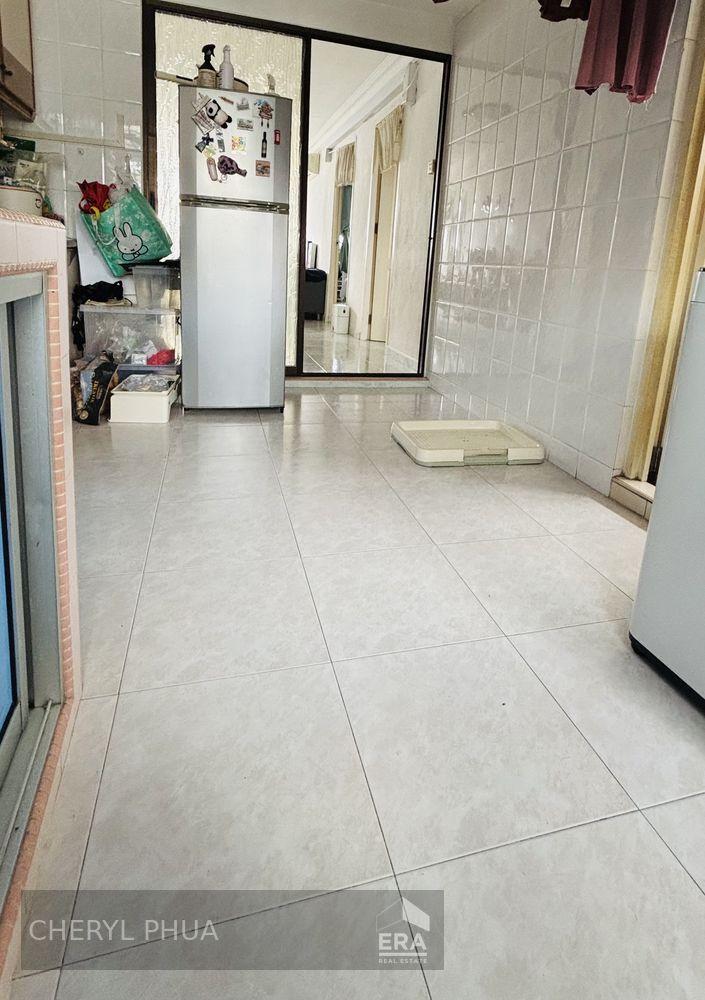 Spacious High Corner Unit - 27 New Upper Changi Road