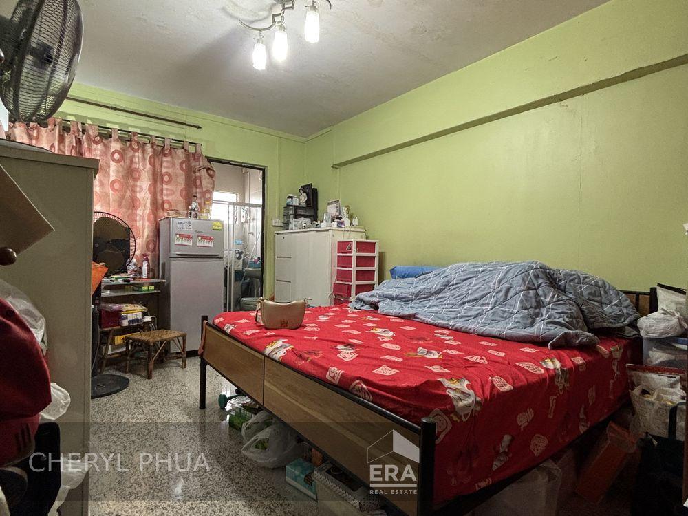 Spacious 4 Room High Floor Corner Unit at 409 Yishun Ring Road