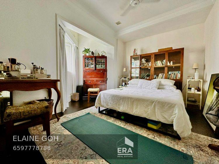 Freehold 4 Room Duplex Enbloc Potential 1 Km to River Valley Pri Sch!