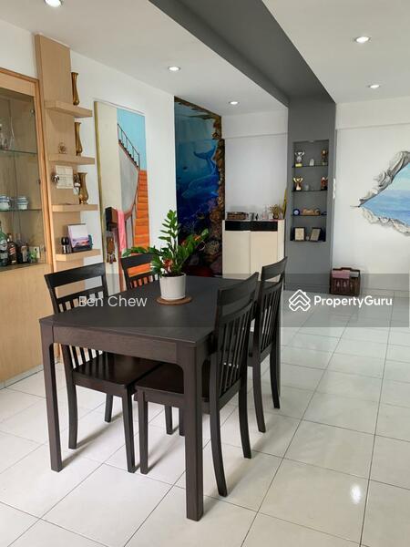 Prop-GPT: HDB Flat: D22 Boon Lay 684B Jurong West Street 64