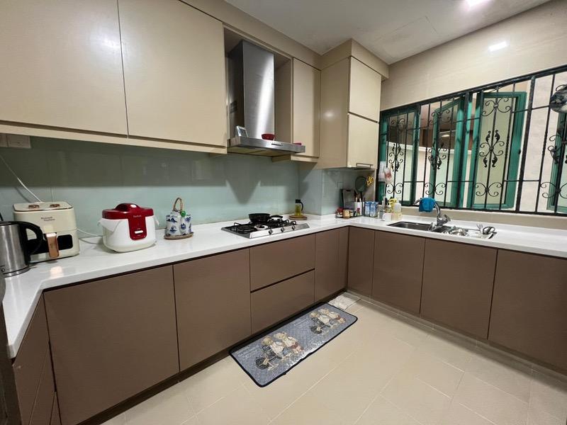 Southaven II Condominium For Sale, $2,950,000, 3 Bed 3 Bath 1,787 sqft $1,651.00 psf