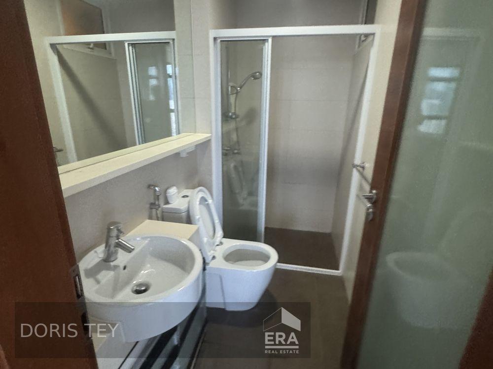 Near Mrt and Amenities