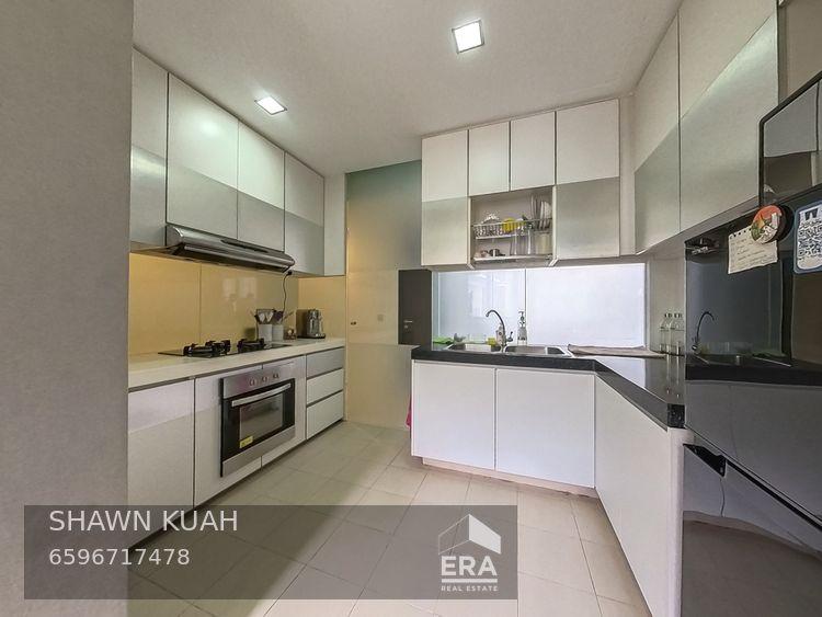 Freehold at River Valley. Mins Walk to Somerset and Great World Mrt