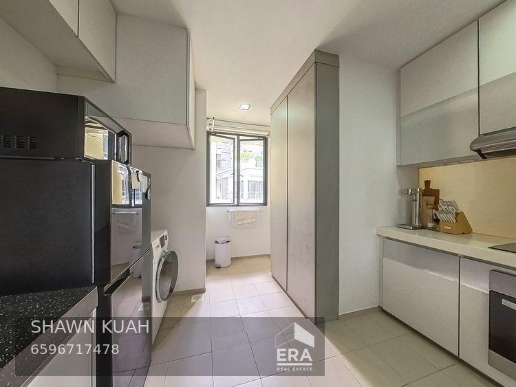 Freehold at River Valley. Mins Walk to Somerset and Great World Mrt