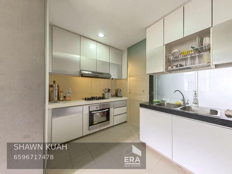 Freehold at River Valley. Mins Walk to Somerset and Great World Mrt