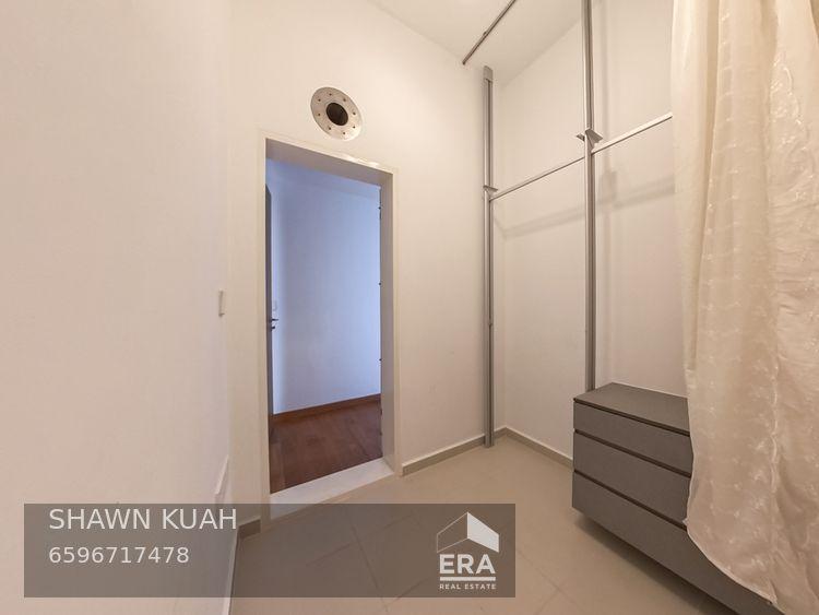 Exclusive Unit. High Floor Loft With Unblock City View.