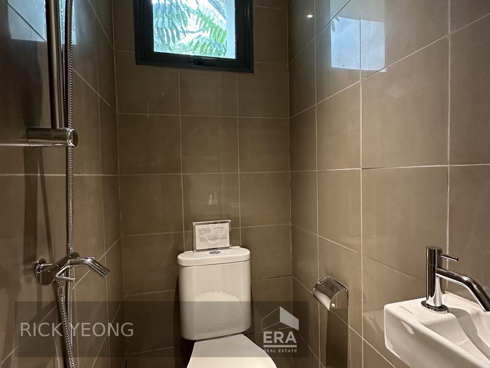 The Lakegarden Residences