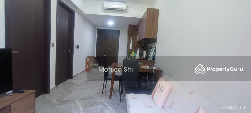 Prop-GPT: Condominium: D27 Yishun The Commodore