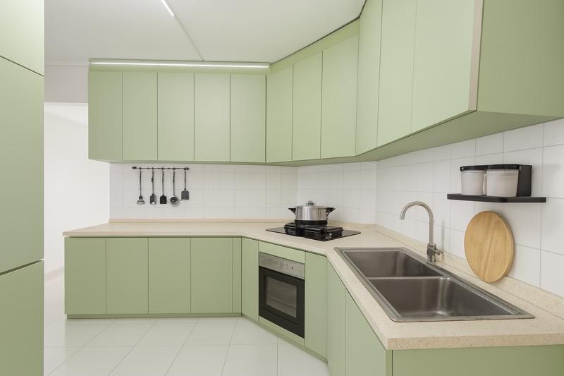 451 Fajar Road HDB Apartment For Sale, $770,000, 4 Bed 2 Bath 1,506 sqft $511.00 psf