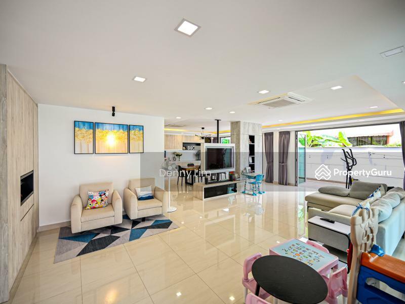 Prop-GPT: Semi-Detached: D15 Siglap KERIS ESTATE  3.5 STOREY SEMI-D (96938899 )