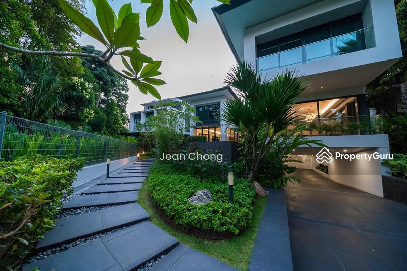 A Rare Masterpiece in Prestigious D10 GCB Enclave