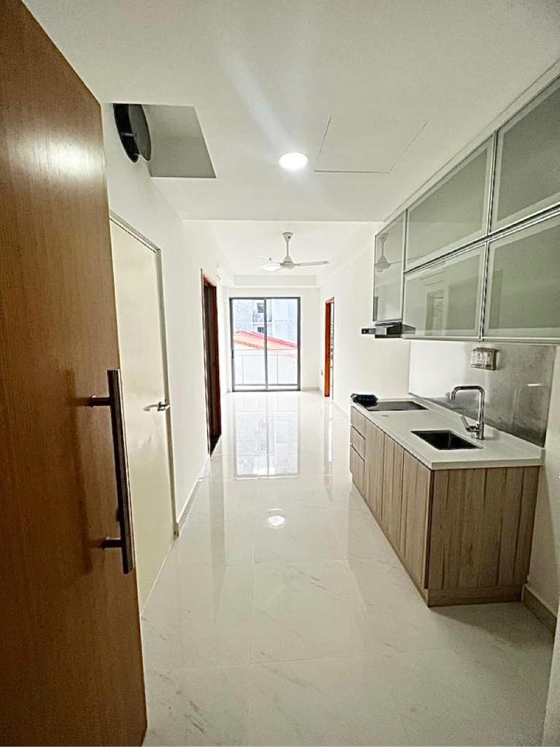 La Brisa Condominium For Sale, $999,000, 2 Bed 1 Bath 538 sqft $1,857.00 psf