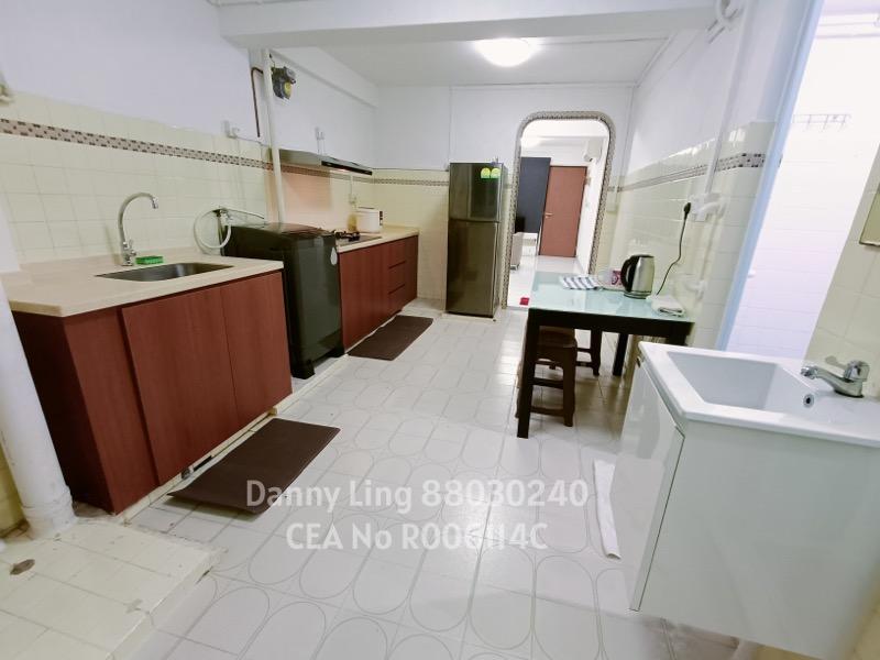 65 Marine Drive HDB Apartment For Sale, $480,000, 2 Bed 2 Bath 699 sqft $687.00 psf