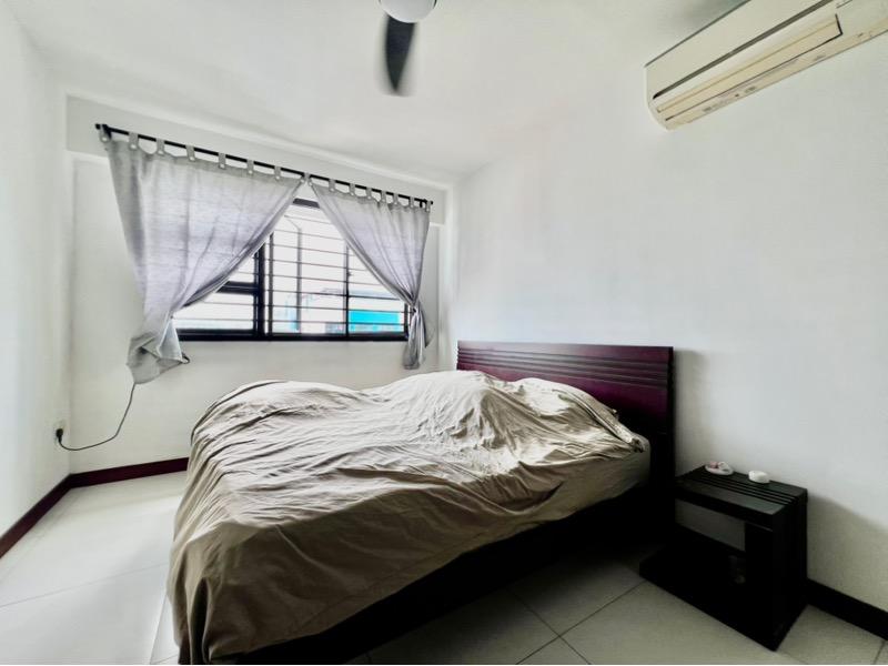 548B Segar Road HDB Apartment For Sale, $648,888, 3 Bed 2 Bath 990 sqft $655.00 psf