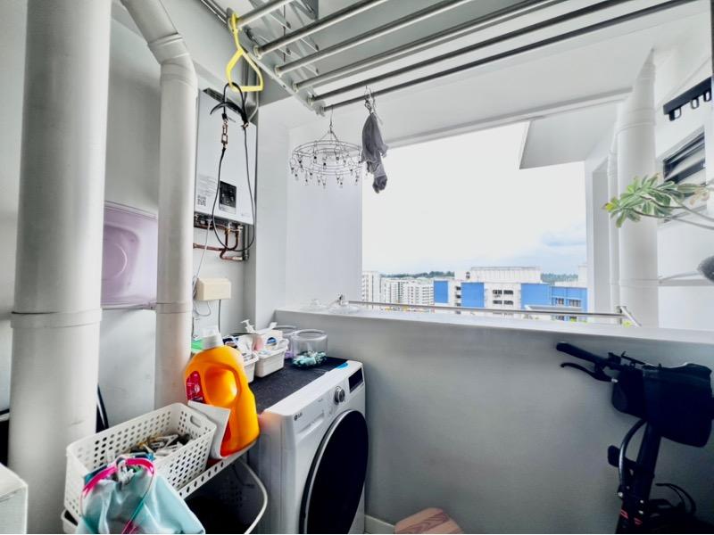 548B Segar Road HDB Apartment For Sale, $648,888, 3 Bed 2 Bath 990 sqft $655.00 psf