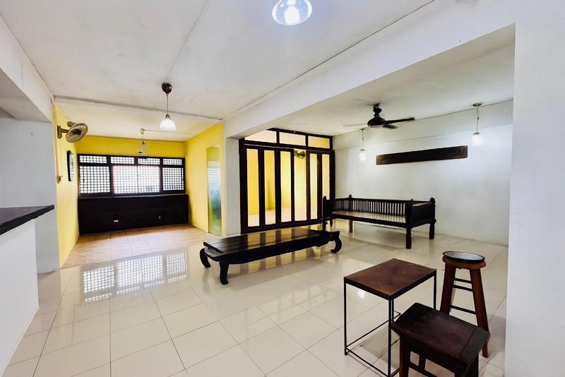 Prop-GPT: HDB Apartment: D23 Bukit Panjang 451 Fajar Road