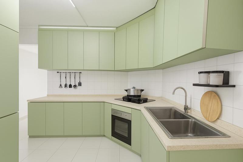 451 Fajar Road HDB Apartment For Sale, $770,000, 3 Bed 2 Bath 1,506 sqft $511.00 psf