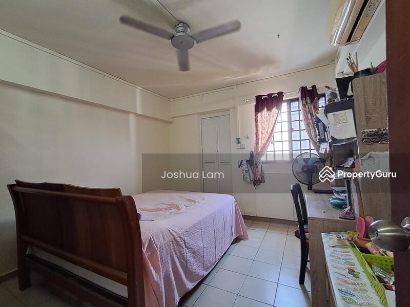 868 Yishun Street 81