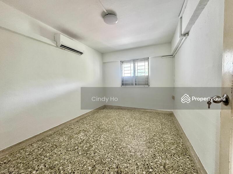 100 Bedok North Avenue 4