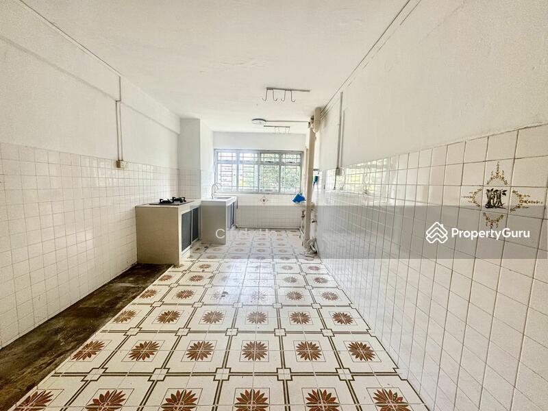 100 Bedok North Avenue 4