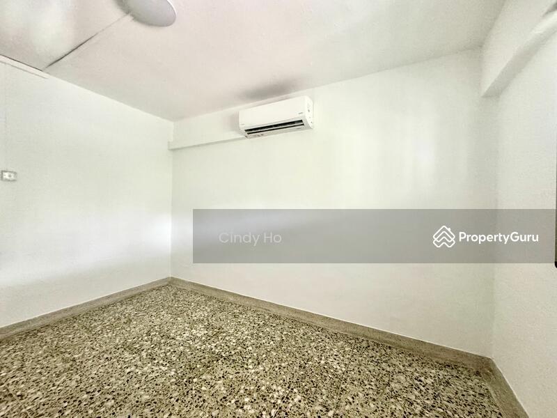 100 Bedok North Avenue 4