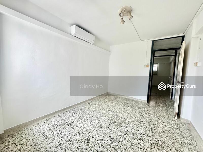 100 Bedok North Avenue 4