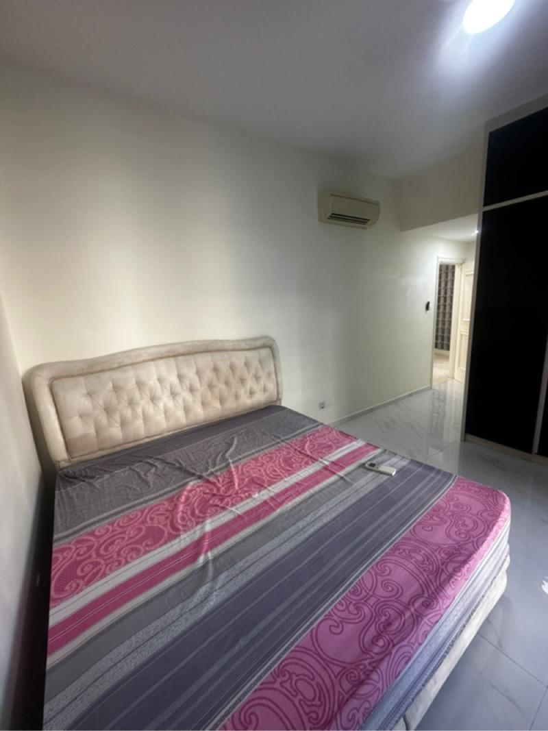 Kentish Green Condominium For Sale, $1,750,000, 3 Bed 3 Bath 1,292 sqft $1,354.00 psf