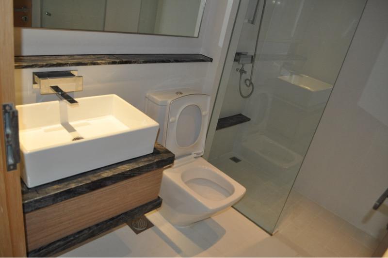 Marina Bay Residences Condominium For Sale, $1,788,000, 1 Bed 1 Bath 732 sqft $2,443.00 psf