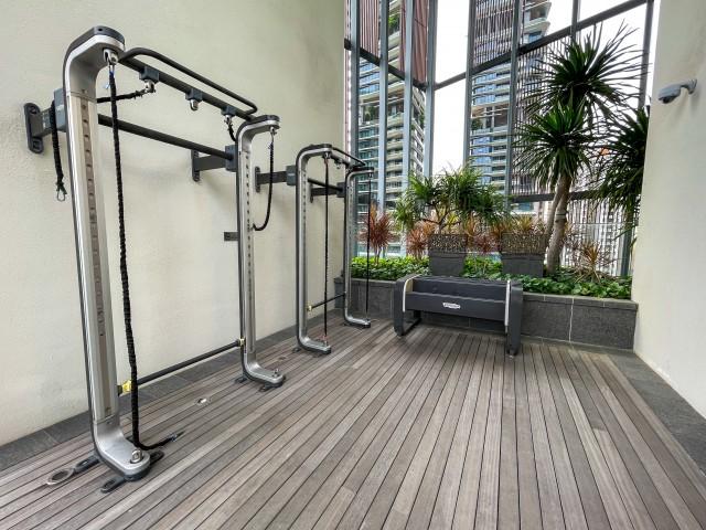 Oue Twin Peaks Condominium For Sale, $1,200,000, 1 Bed 1 Bath 571 sqft $2,102.00 psf