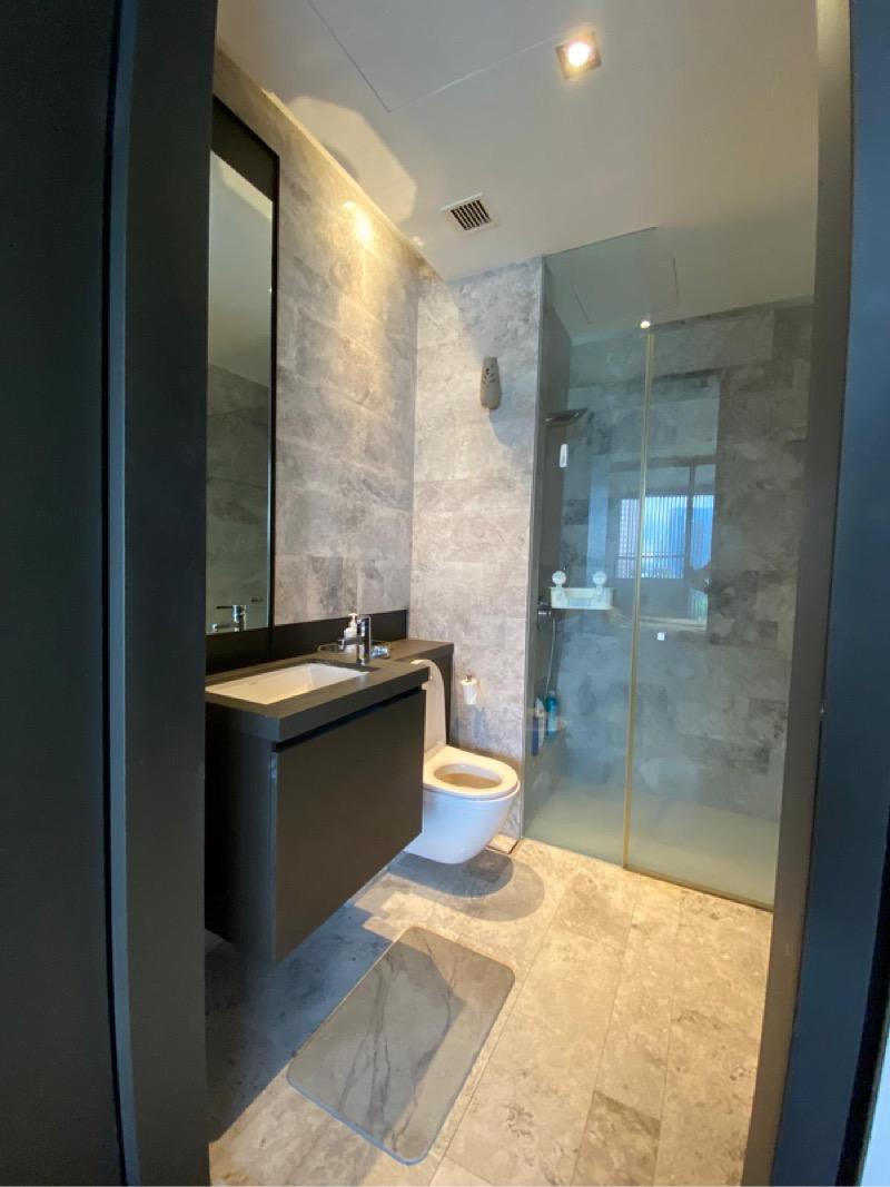 Oue Twin Peaks Condominium For Sale, $1,200,000, 1 Bed 1 Bath 571 sqft $2,102.00 psf