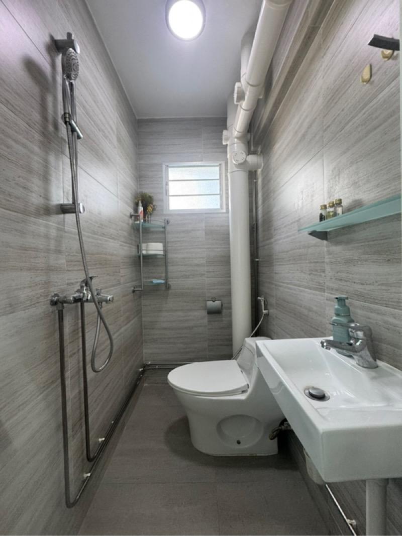 406 Pandan Gardens HDB Apartment For Sale, $588,888, 3 Bed 2 Bath 1,227 sqft $480.00 psf