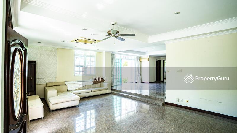 RARE / Near MRT/ SEMI D