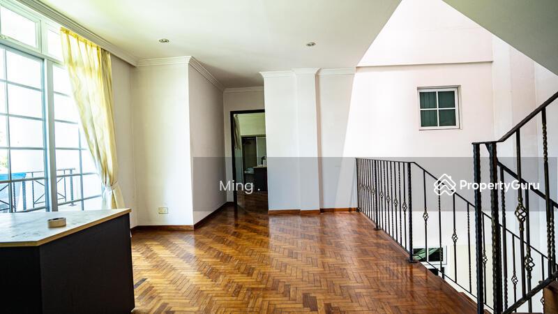 RARE / Near MRT/ SEMI D