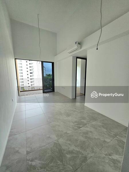 Prop-GPT: Condominium: D27 Yishun The Watergardens at Canberra