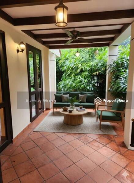 Cheap! Renovated Semi-D @Jalan Bahasa! Walk to Botanical Gardens MRT!