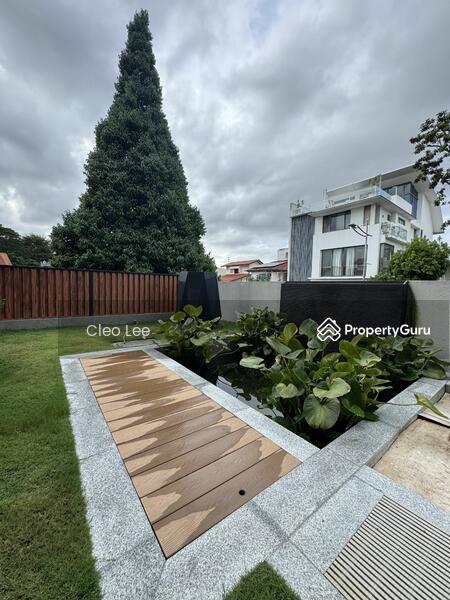 Prop-GPT: Semi-Detached: D21  Kismis Place