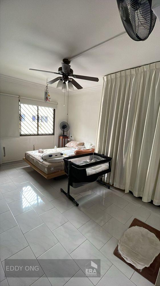 New Rare 5 Room Hdb Executive Apartment for Sale