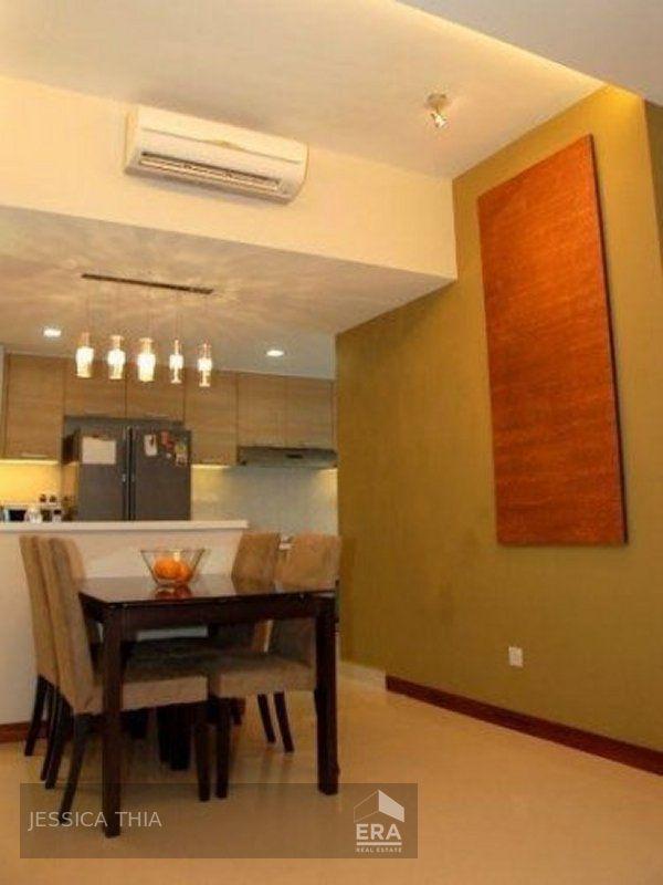 Prop-GPT: Condominium: D25 Woodlands La Casa