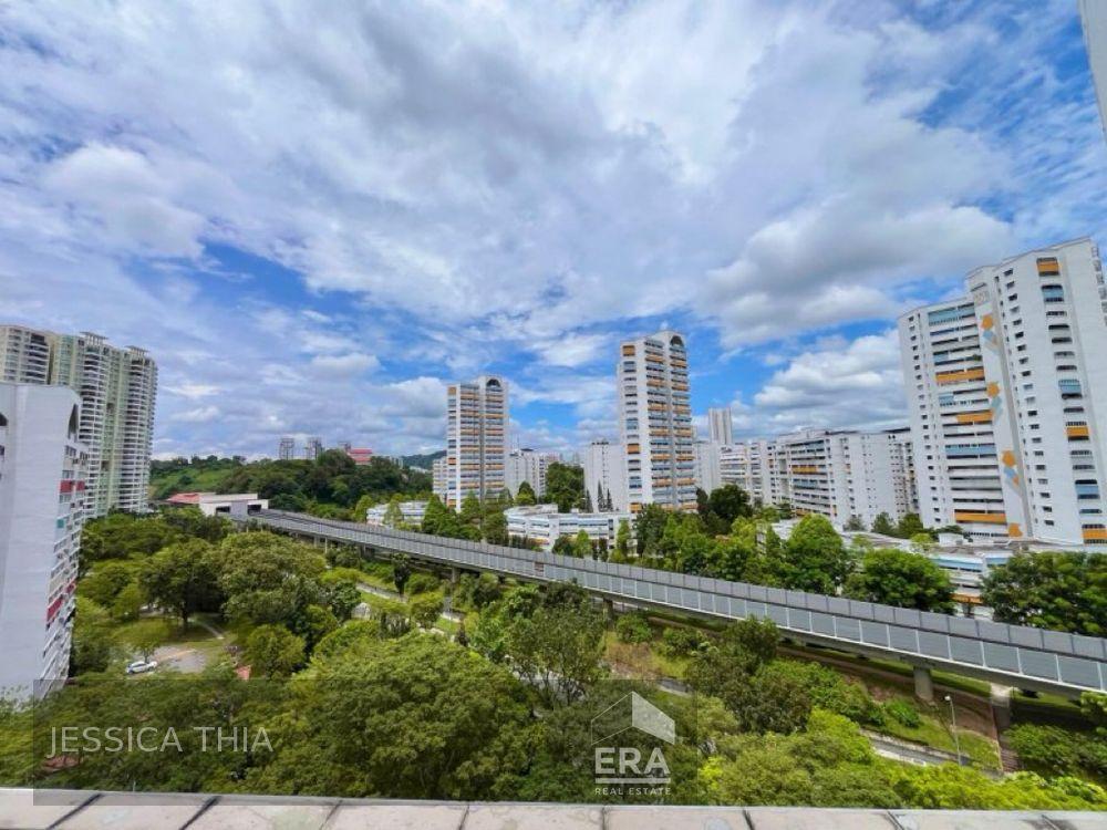Prop-GPT: HDB - 3 room: D23 Bukit Batok 101 Bukit Batok West Avenue 6