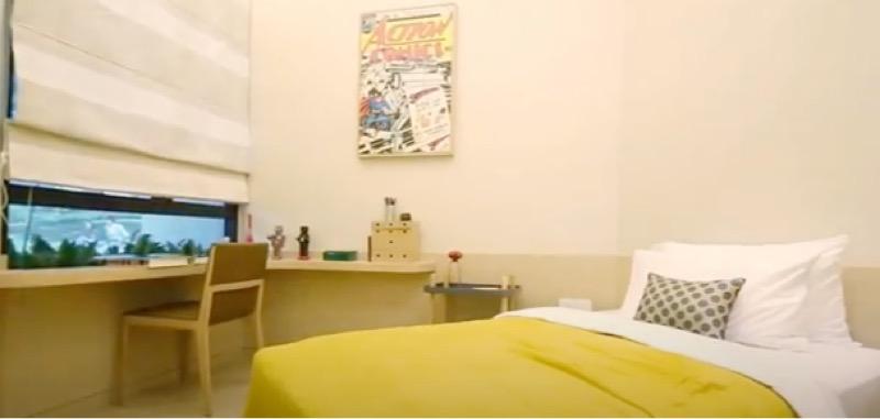 The Crest Condominium For Sale, $2,675,000, 3 Bed 3 Bath 1,227 sqft $2,180.00 psf