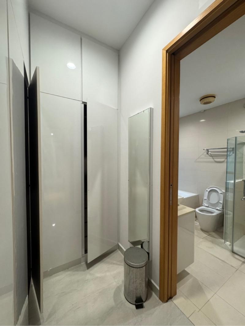 Riveria Gardens Condominium For Sale, $2,450,000, 2 Bed 2 Bath 969 sqft $2,528.00 psf