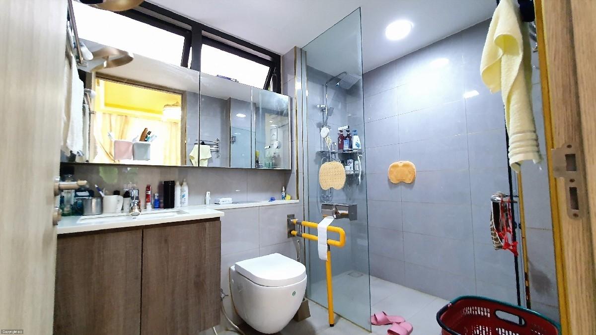 The Wisteria Condominium For Sale, $1,288,000, 3 Bed 2 Bath 969 sqft $1,329.00 psf