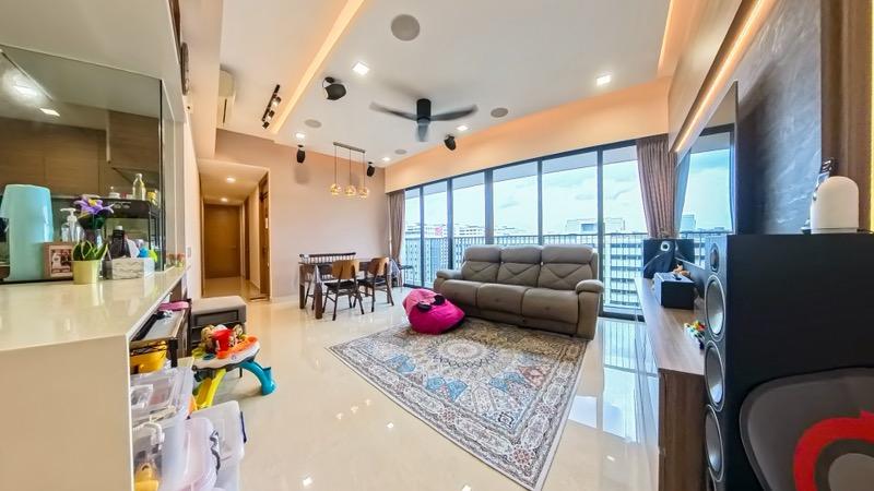 Coco Palms Condominium For Sale, $2,200,888, 4 Bed 3 Bath 1,259 sqft $1,748.00 psf