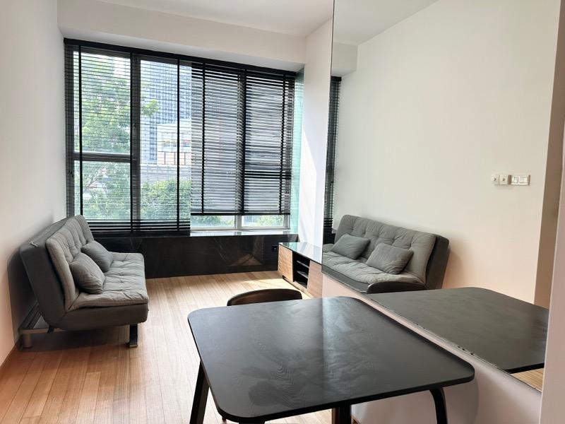 Prop-GPT: Condominium: D09 Leonie Hill The Metz