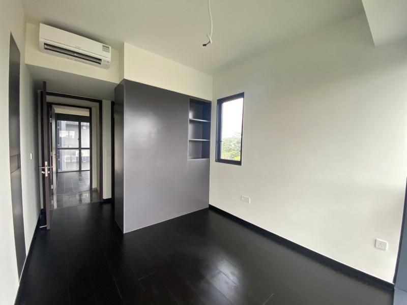 The LINQ @ Beauty World Condominium For Sale, $3,888,000, 4 Bed 2 Bath 1,346 sqft $2,889.00 psf