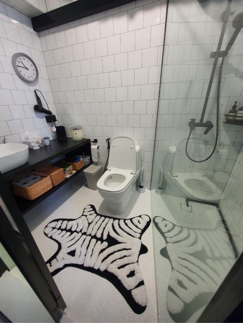 16 Cantonment Close HDB Apartment For Sale, $1,100,000, 3 Bed 2 Bath 968 sqft $1,136.00 psf