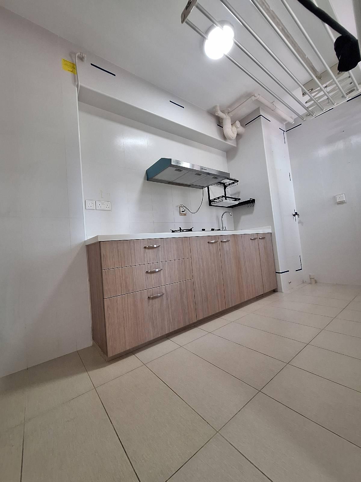 40B Margaret Drive HDB Apartment For Sale, $555,000, 1 Bed 1 Bath 506 sqft $1,097.00 psf