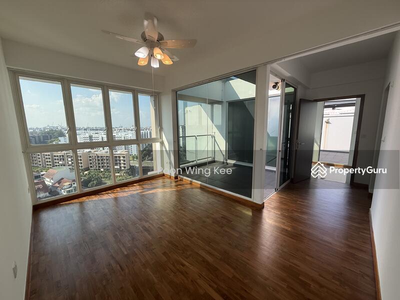 Prop-GPT: Executive Condominium: D27 Yishun 1 Canberra