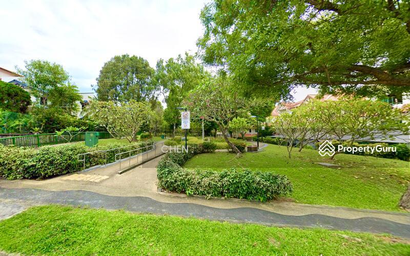 Prop-GPT: Terrace: D16 Kew Drive Few Landed D14, D15, D16 – Huge Plot, Incredible Value!
